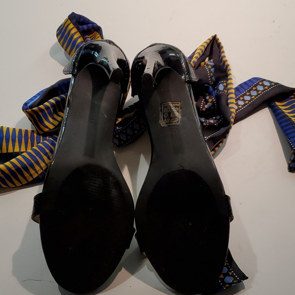 Cape Robbin Ribbon Heels - Picture 5 of 6